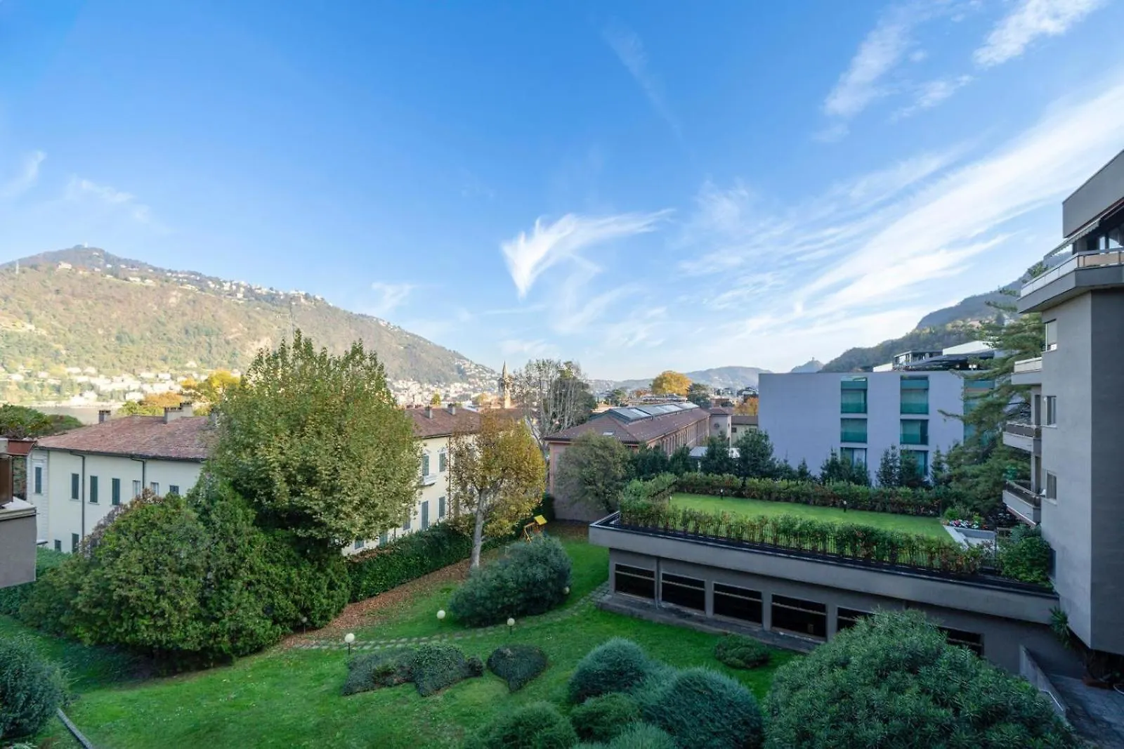 公寓 Villa Olmo Cozystay 科莫